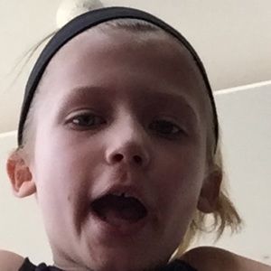 Meet your Posher, Jillian